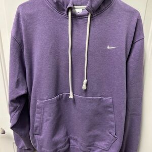 Nike Purple Hoodie with Drawstrings and Kangaroo Pocket
